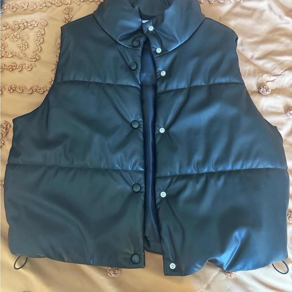 Faux leather Women's Black Puffer Vest
